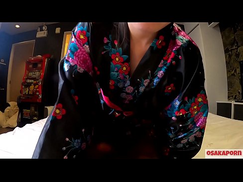 ❤️ Ko te kotiro cosplay rangatahi e pai ana ki te moe wahine ki te korikori me te pupuhi i roto i te wahine hoiho me te pupuhi. Kotiro Ahia he Topanga puhuruhuru me te tits ataahua i roto i nga kakahu Japanese tuku iho i roto i te ataata runaruna e whakaatu ana i te titoo me nga taonga taakaro Fuck. Sakura 3 OSAKAORN. ☑ Sex ataata i a matou ❌